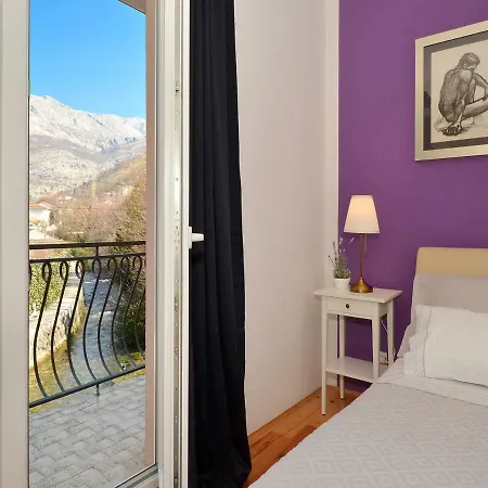 Tatil Evi Holiday Home Zrnovnica Žrnovnica