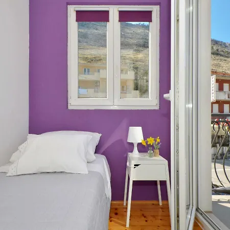 Tatil Evi Holiday Home Zrnovnica Žrnovnica