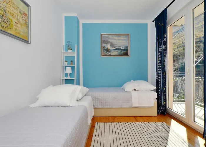 Holiday Home Zrnovnica Semesterbostad