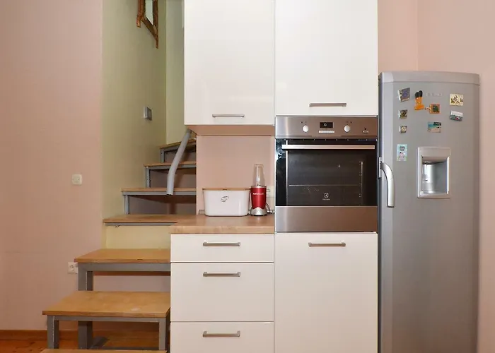 Holiday Home Zrnovnica Semesterbostad *